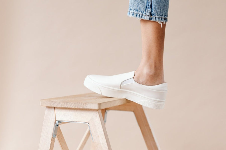 8 Things to Look For in a Safety Step Stool for the Elderly